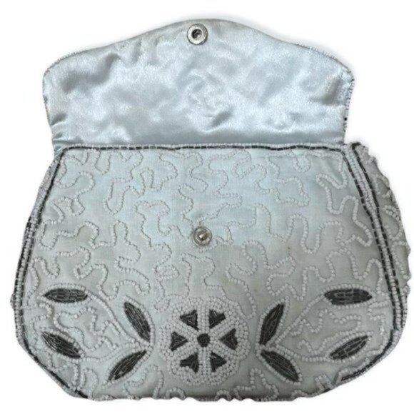 50s VTG Walborg Beaded Clutch Light Blue Exterior Shell With White Silver Beads - Picture 4 of 6